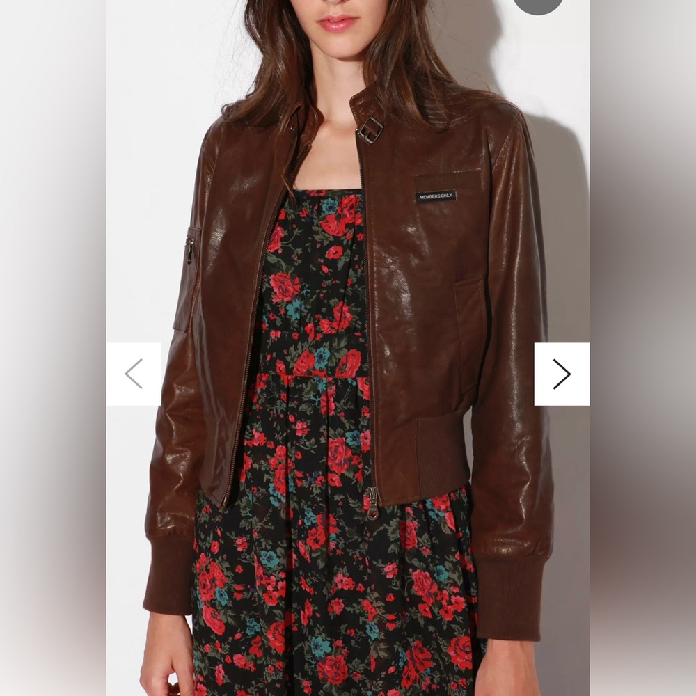 Urban Outfitters Members Only Classic 100% Leather Bomber Jacket